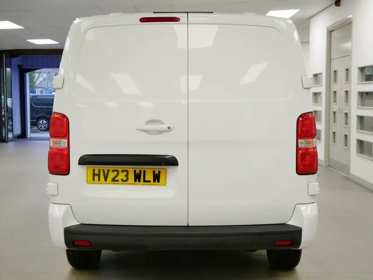 2023-fiat-scudo-15bluehdi-l2-primo-100hpeu6d-big-21