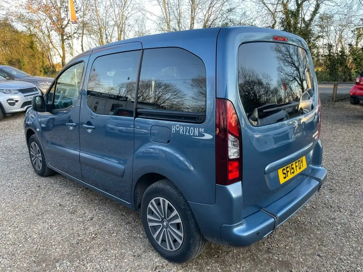 2015-peugeot-partner-16hdi-tepee-s-92bhp-big-7