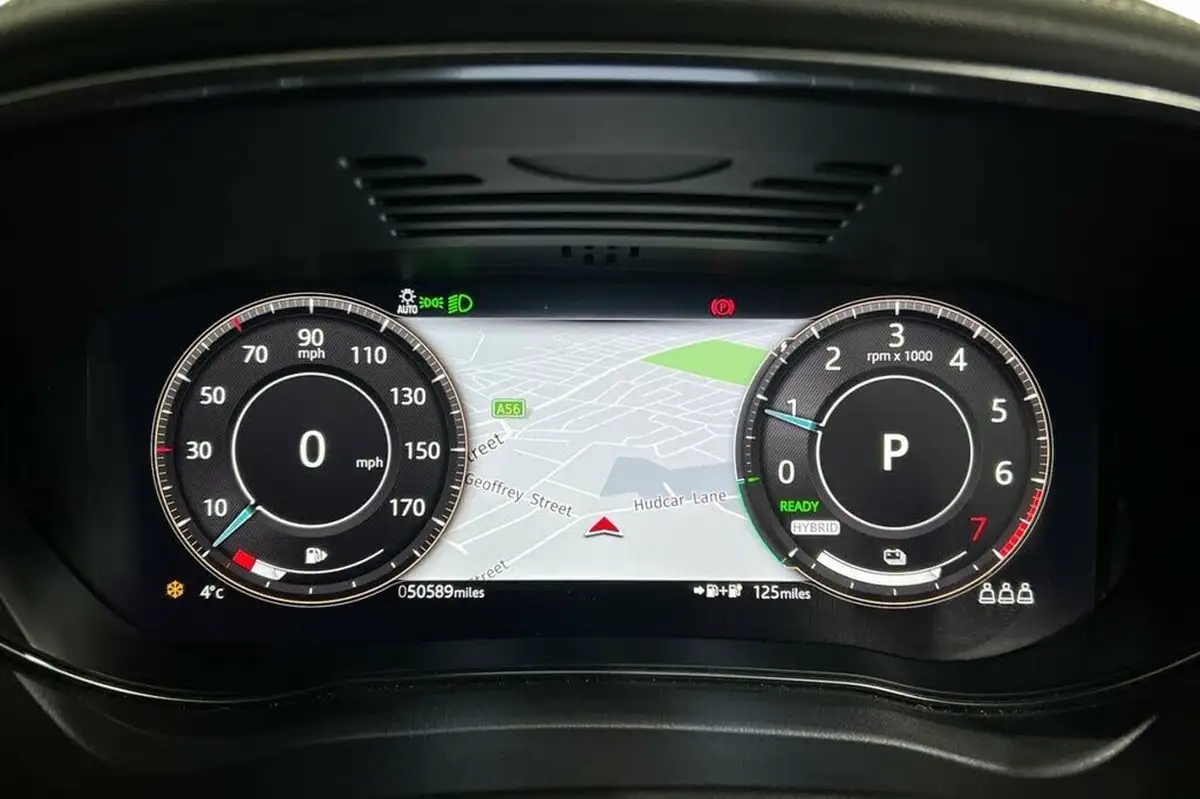 2021-jaguar-e-pace-15-p300e-r-dynamic-se-big-14