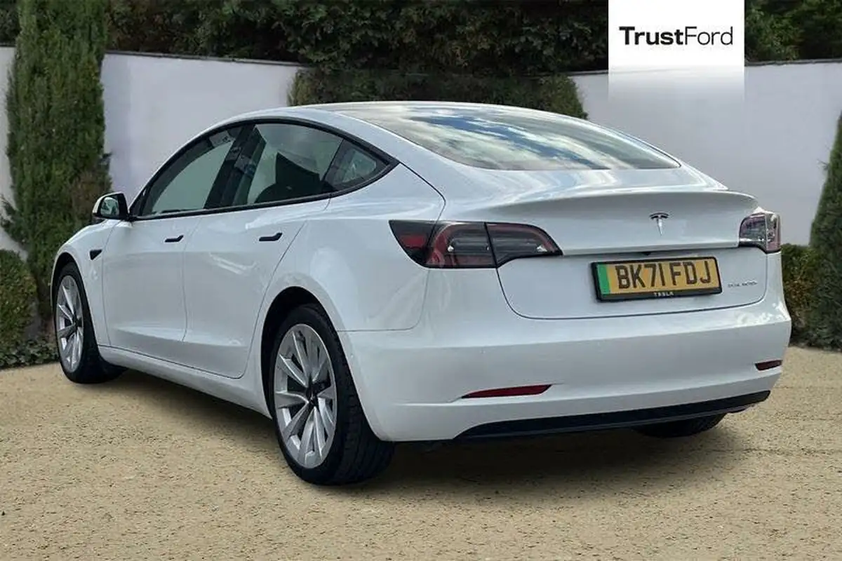 2021-tesla-model-3-e-long-range-awd-big-1