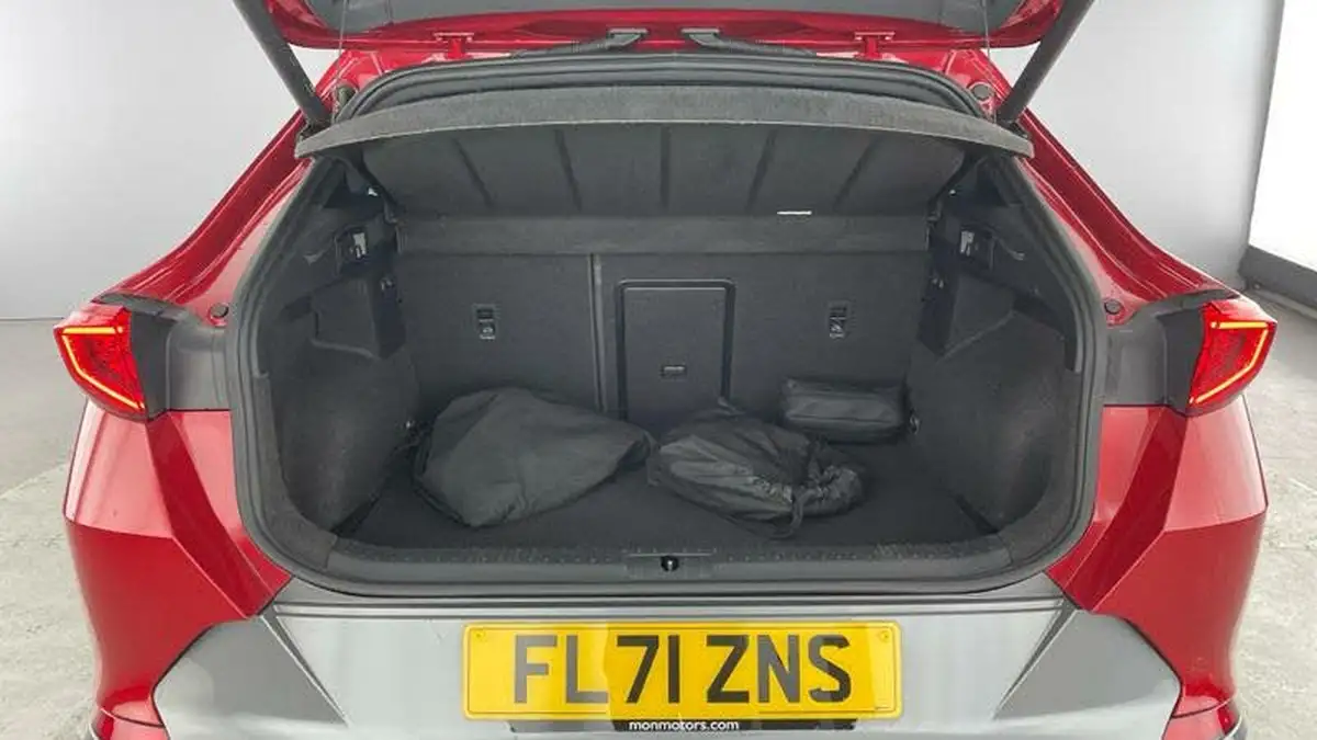 2021-cupra-formentor-14-e-hybrid-vz2-big-30