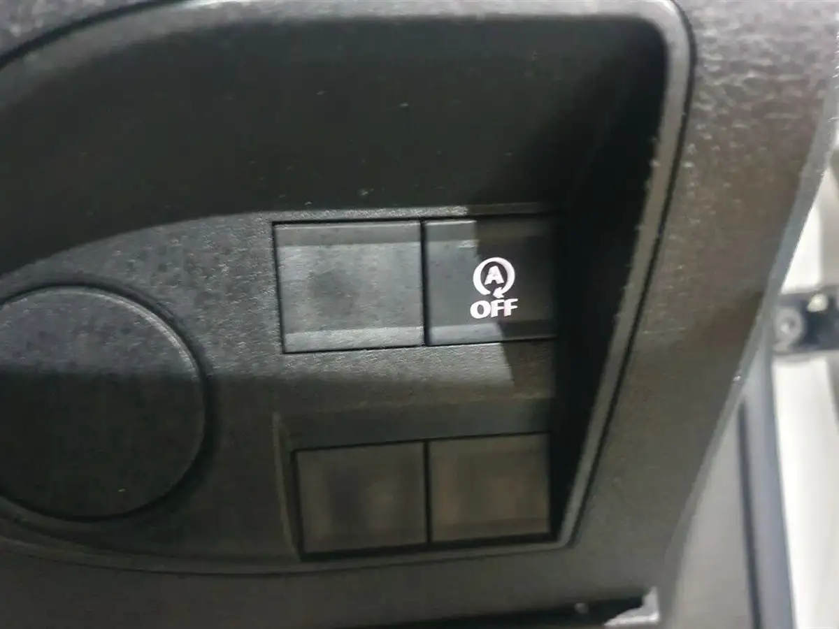 2019-vauxhall-combo-16cdti-edition-2300-100pseu6-l2h1-panel-big-25