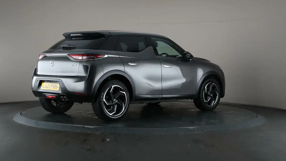 2021-ds-ds-3-crossback-12-puretech-ultra-prestige-130ps-big-7