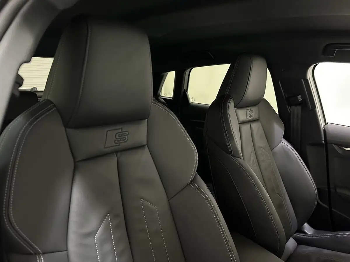 2022-audi-a3-15-35-tfsi-s-line-sportback-5d-big-11
