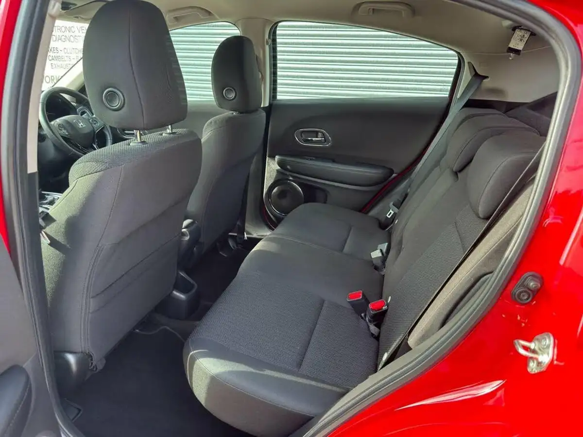 2016-honda-hr-v-16-i-dtec-se-navi-big-22