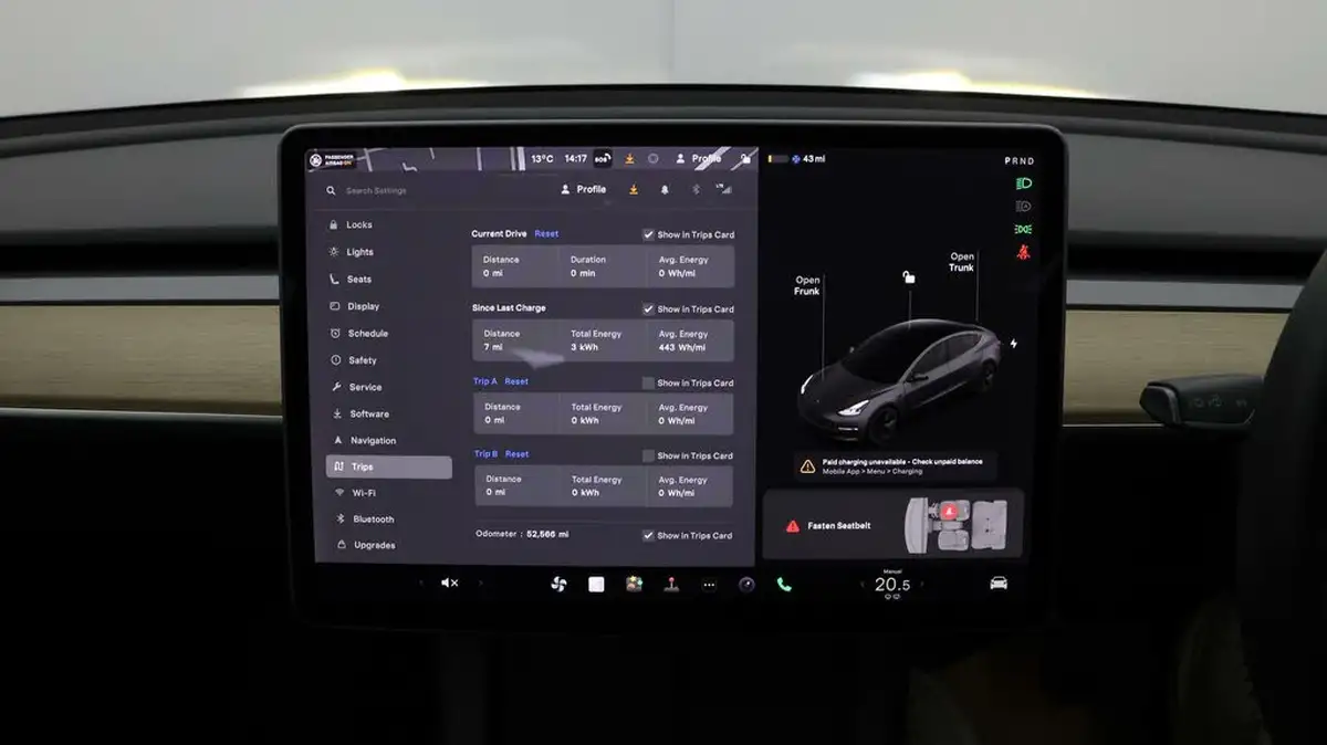 2020-tesla-model-3-e-long-range-big-9