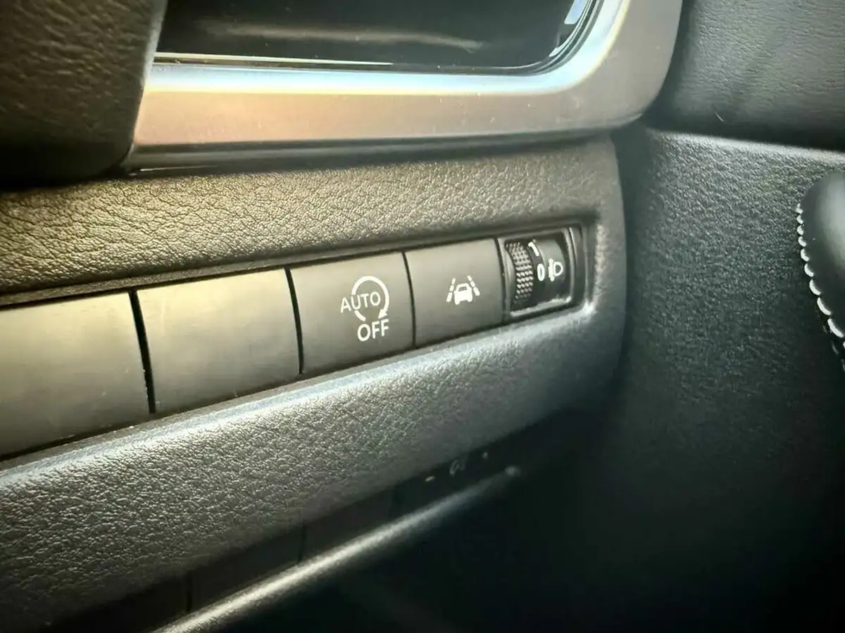 2022-nissan-qashqai-13-dig-t-n-connecta-140ps-big-24