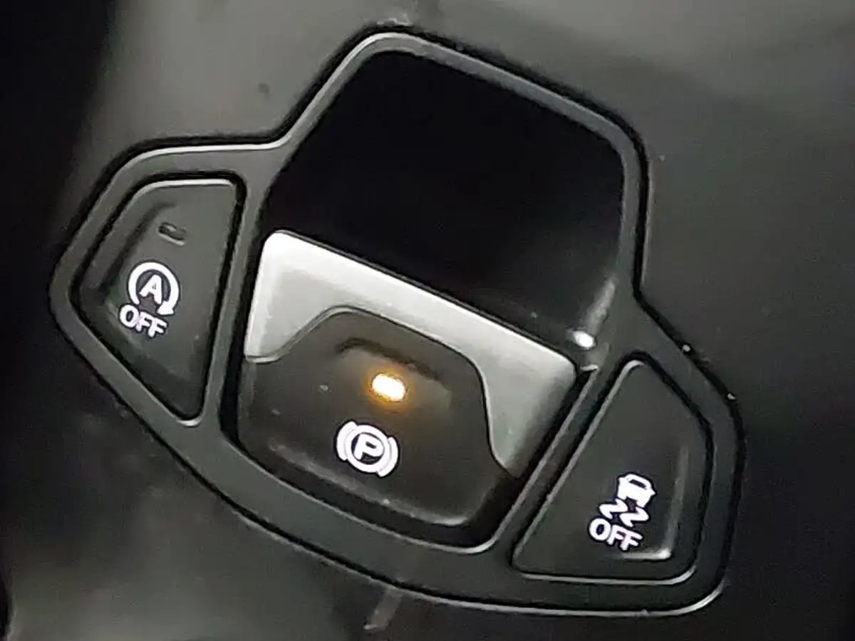 2019-jeep-renegade-10-gse-longitude-big-15