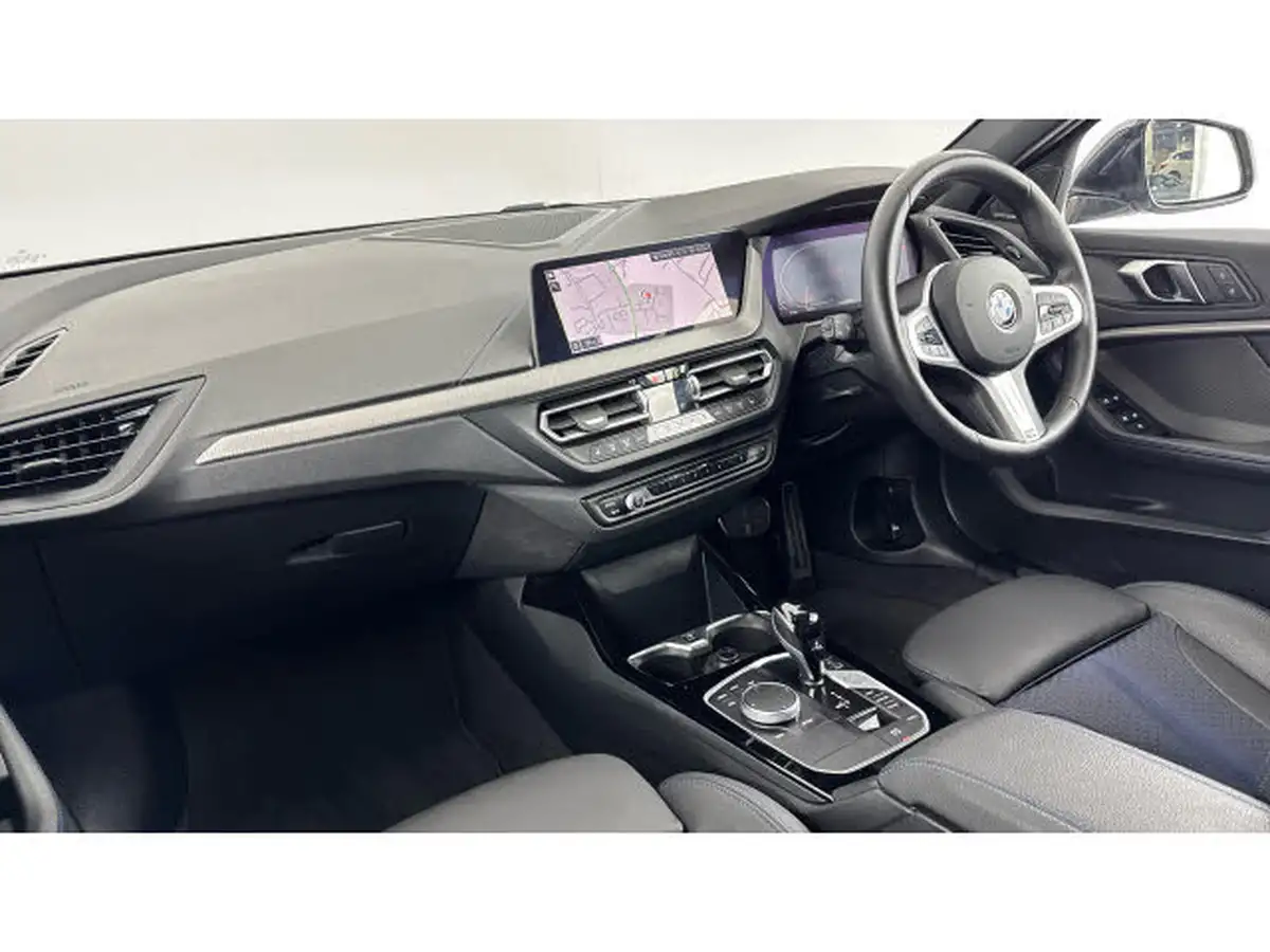 2023-bmw-1-series-15-118i-m-sport-lcp-dct-big-6