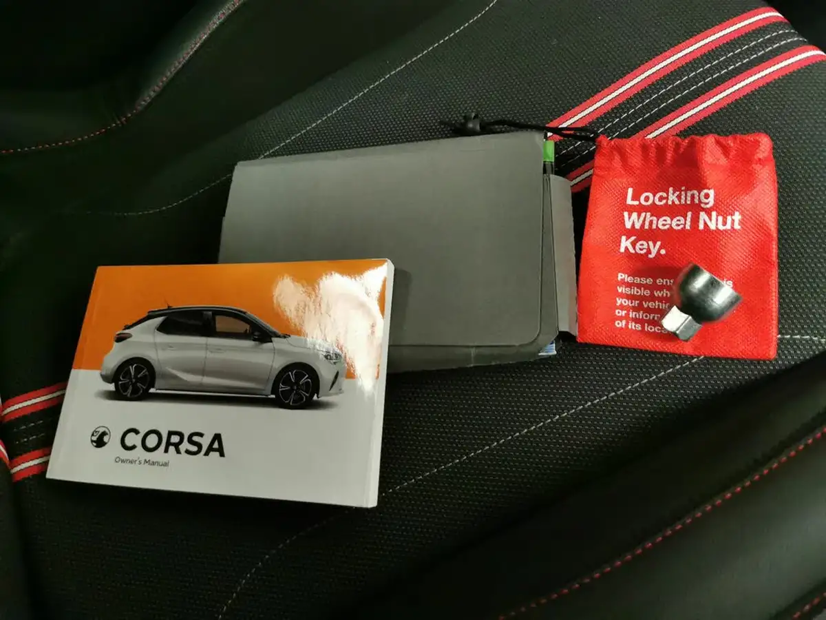 2021-vauxhall-corsa-12-turbo-sri-edition-100ps-big-37