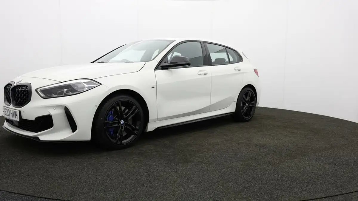 2023-bmw-1-series-20-m135i-xdrive-pro-pack-big-3