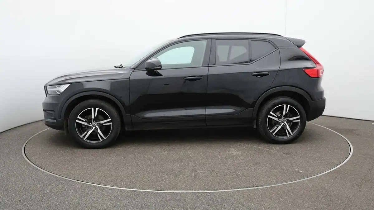 2021-volvo-xc40-15-t3-r-design-161bhp-big-4
