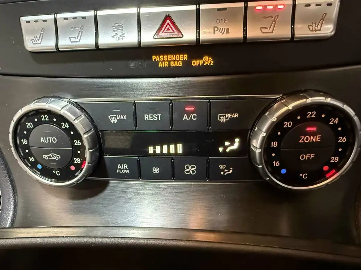 2017-mercedes-benz-sl-class-30-sl400-amg-line-big-31