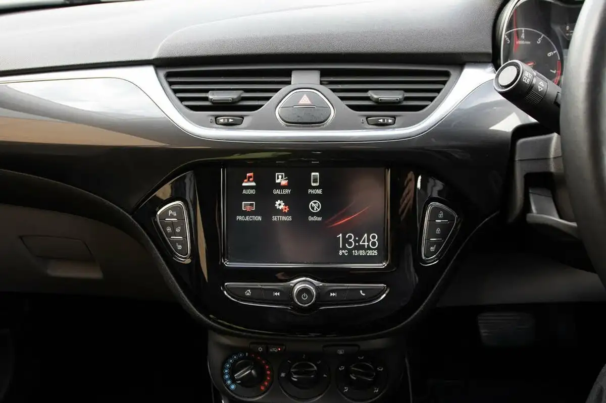 2016-vauxhall-corsa-14i-se-90ps-5d-1398cc-auto-big-21