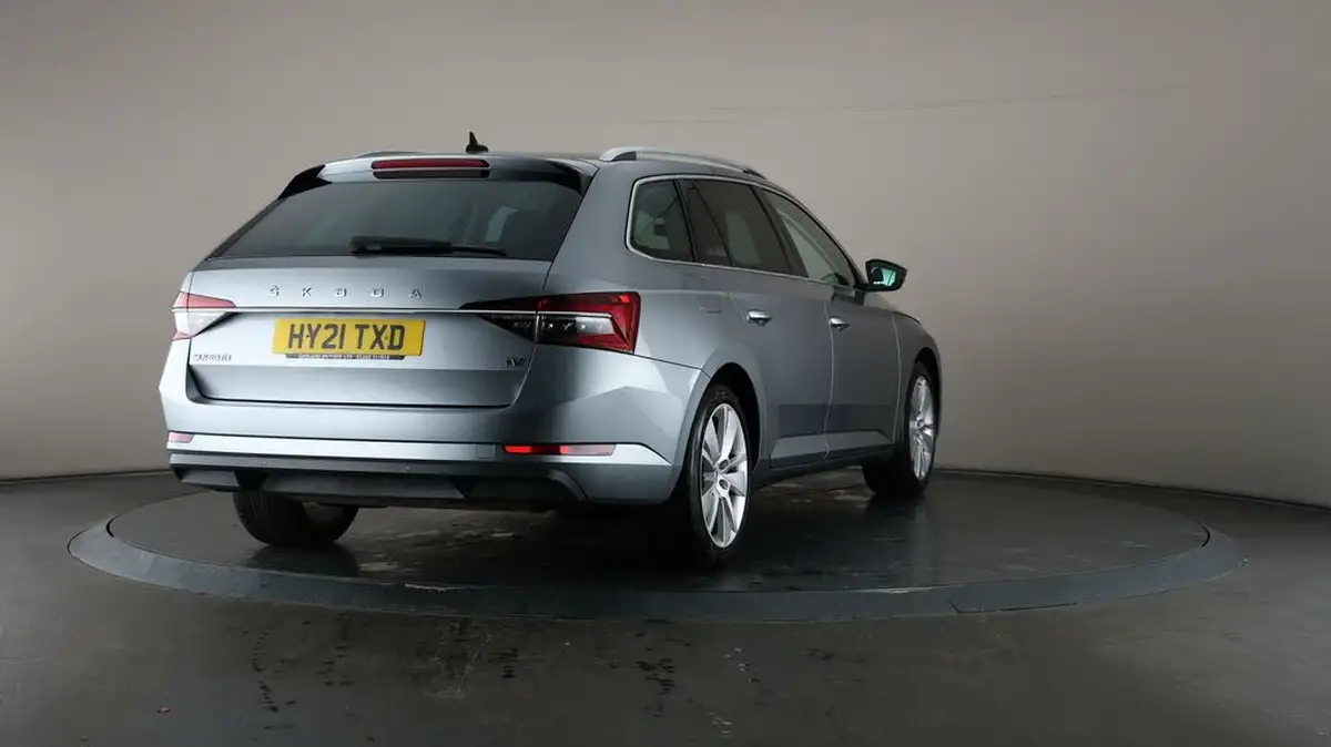 2021-skoda-superb-14-tsi-se-l-estate-big-64