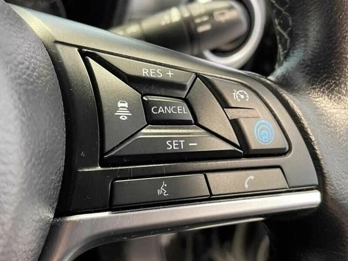 2020-nissan-juke-10-dig-t-tekna-114ps-big-13