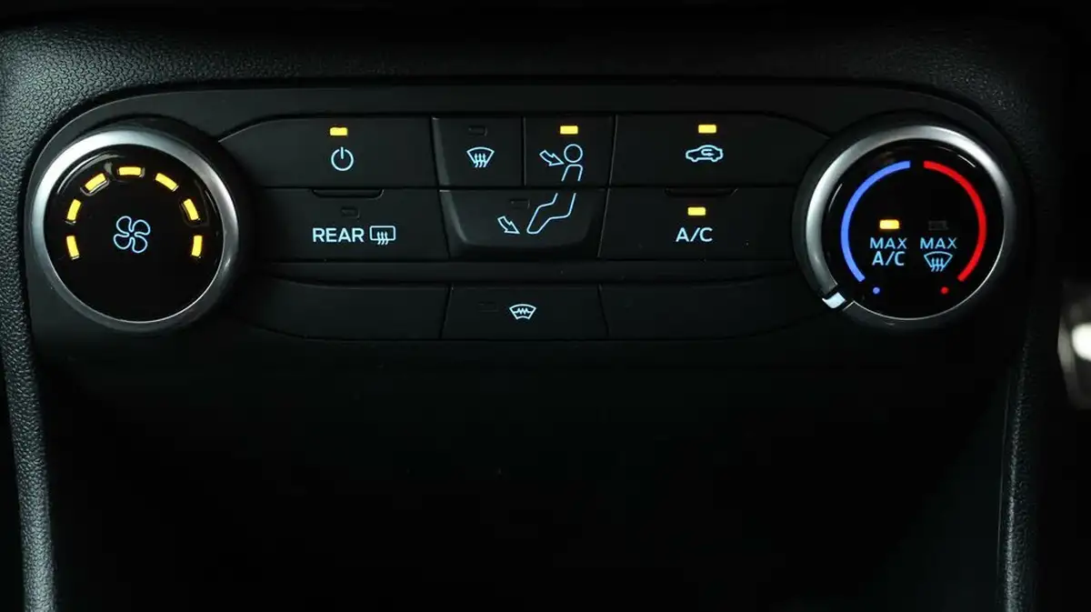 2020-ford-fiesta-10t-st-line-edition-155ps-hybrid-mhev-5d-big-11