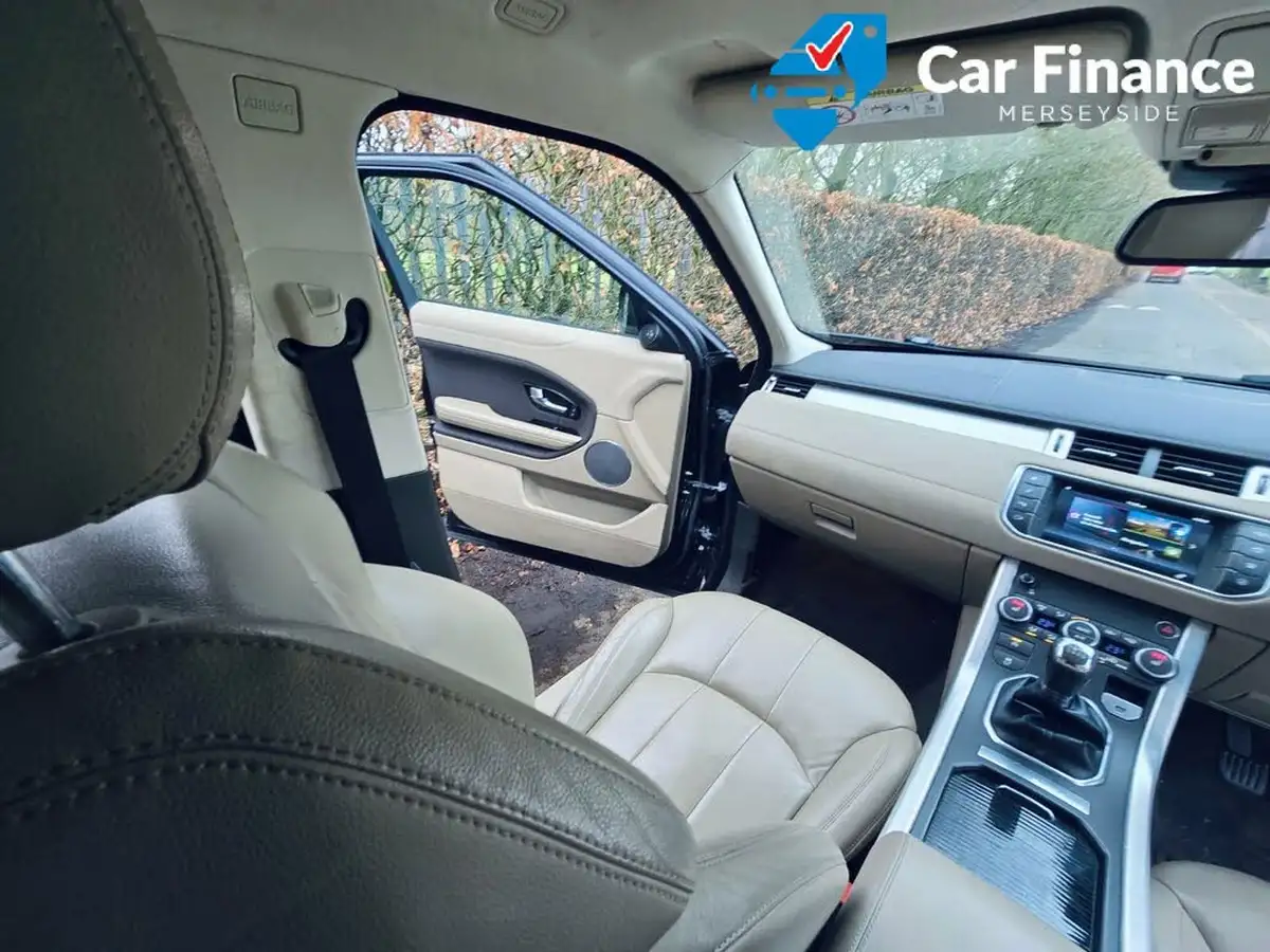 2015-land-rover-range-rover-evoque-20ed4-se-tech-ss-hatchback-5d-big-41