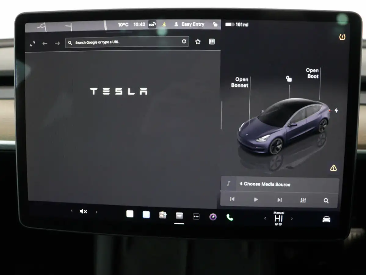 2021-tesla-model-3-e-standard-plus-big-18
