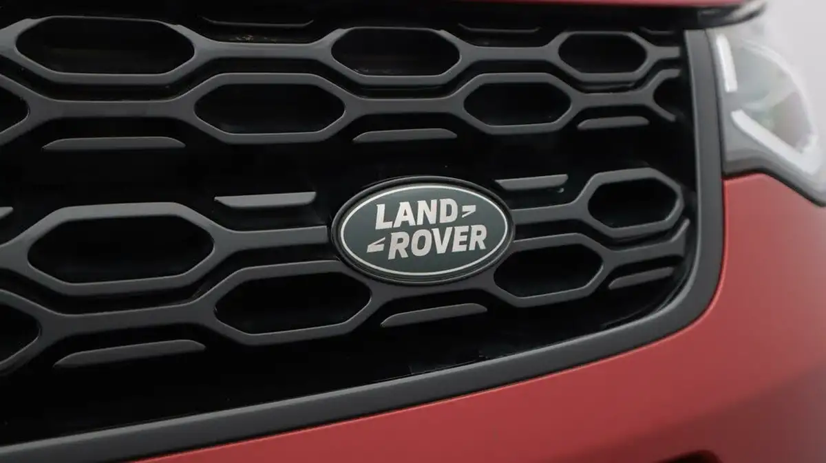 2021-land-rover-discovery-sport-20-d200-r-dynamic-s-plus-big-21