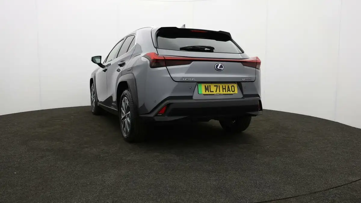2021-lexus-ux-300e-e-ux-big-77