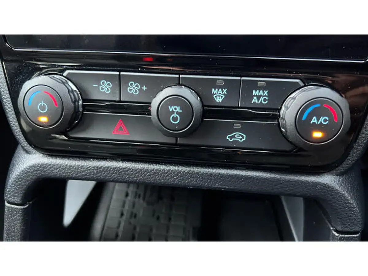 2024-ford-ranger-20-ecoblue-wildtrak-double-cab-205pseu6d-big-26