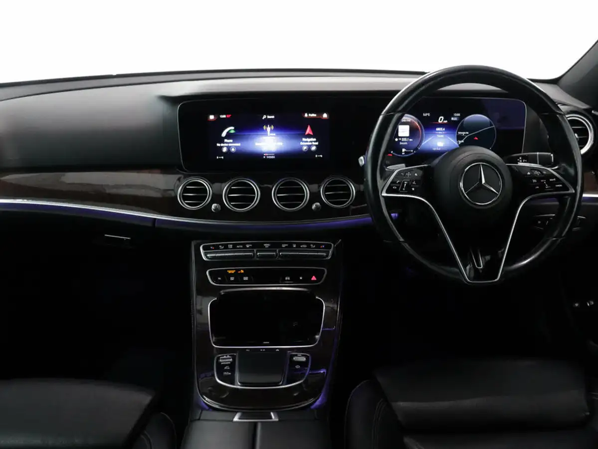 2021-mercedes-benz-e-class-big-12