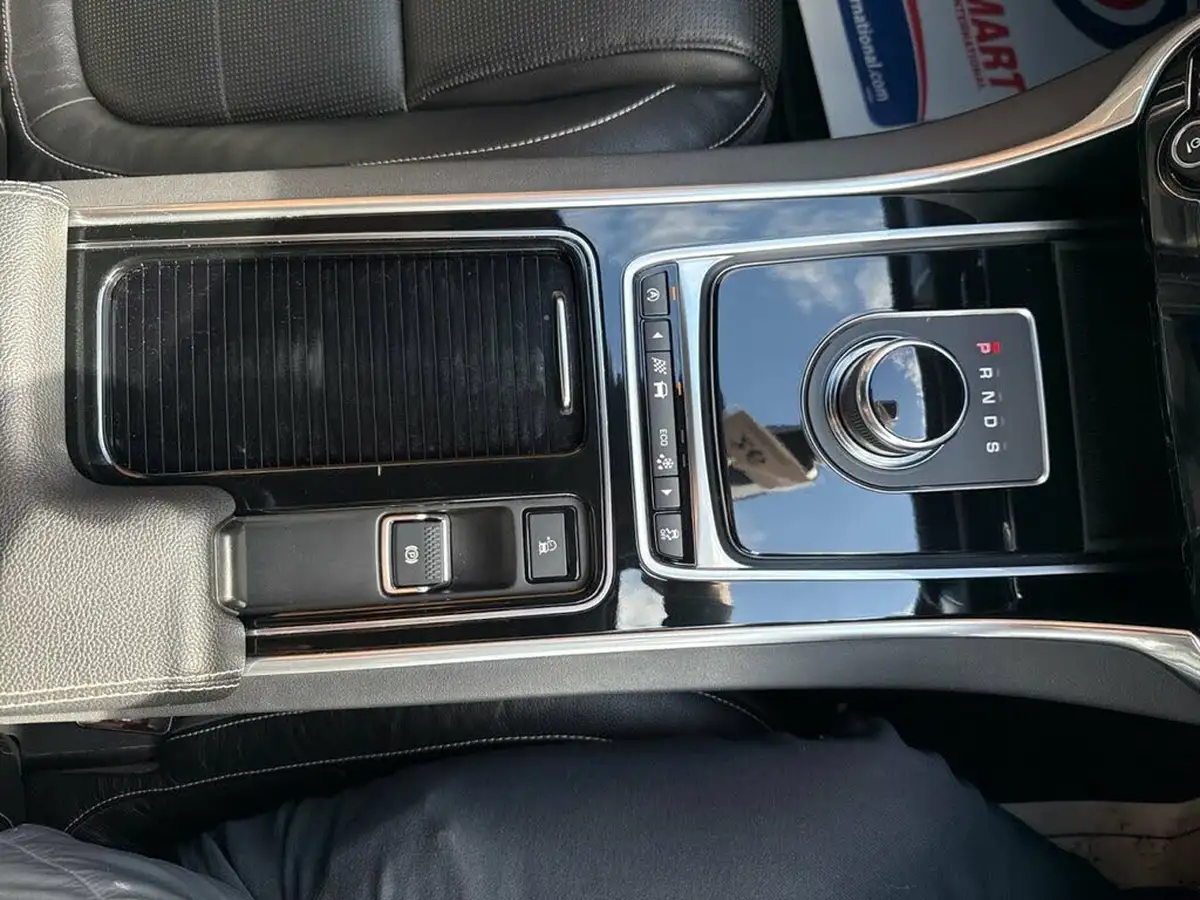2017-jaguar-xf-30td-saloon-4d-big-46