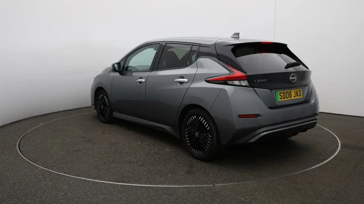 2022-nissan-leaf-e-n-connecta-39kwh-big-60