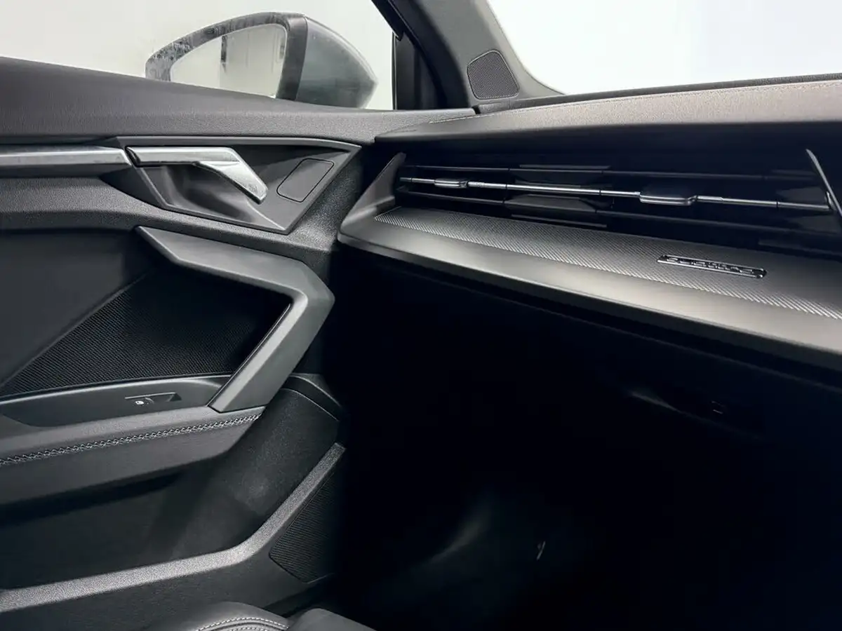 2022-audi-s3-20-tfsi-saloon-4d-big-23