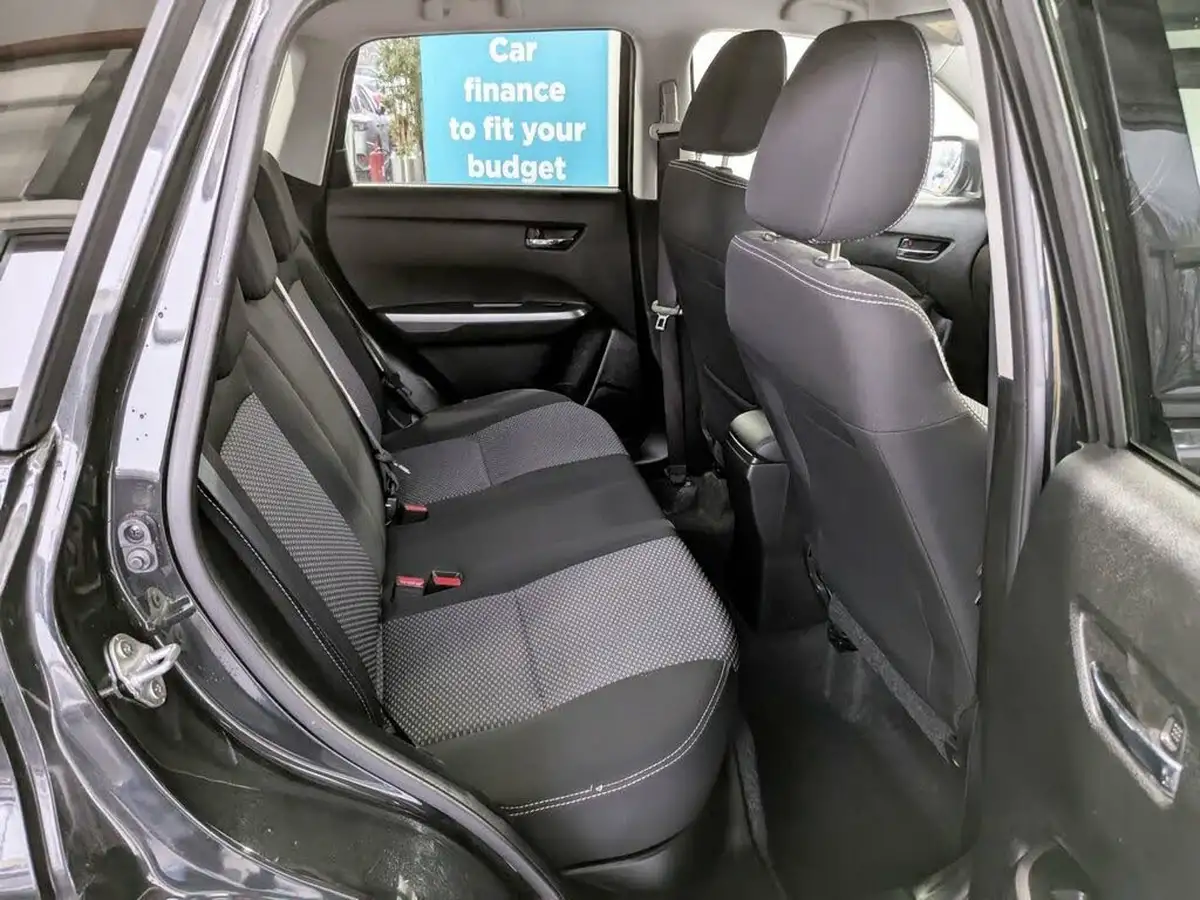 2020-suzuki-vitara-14-boosterjet-sz-t-140ps-big-28