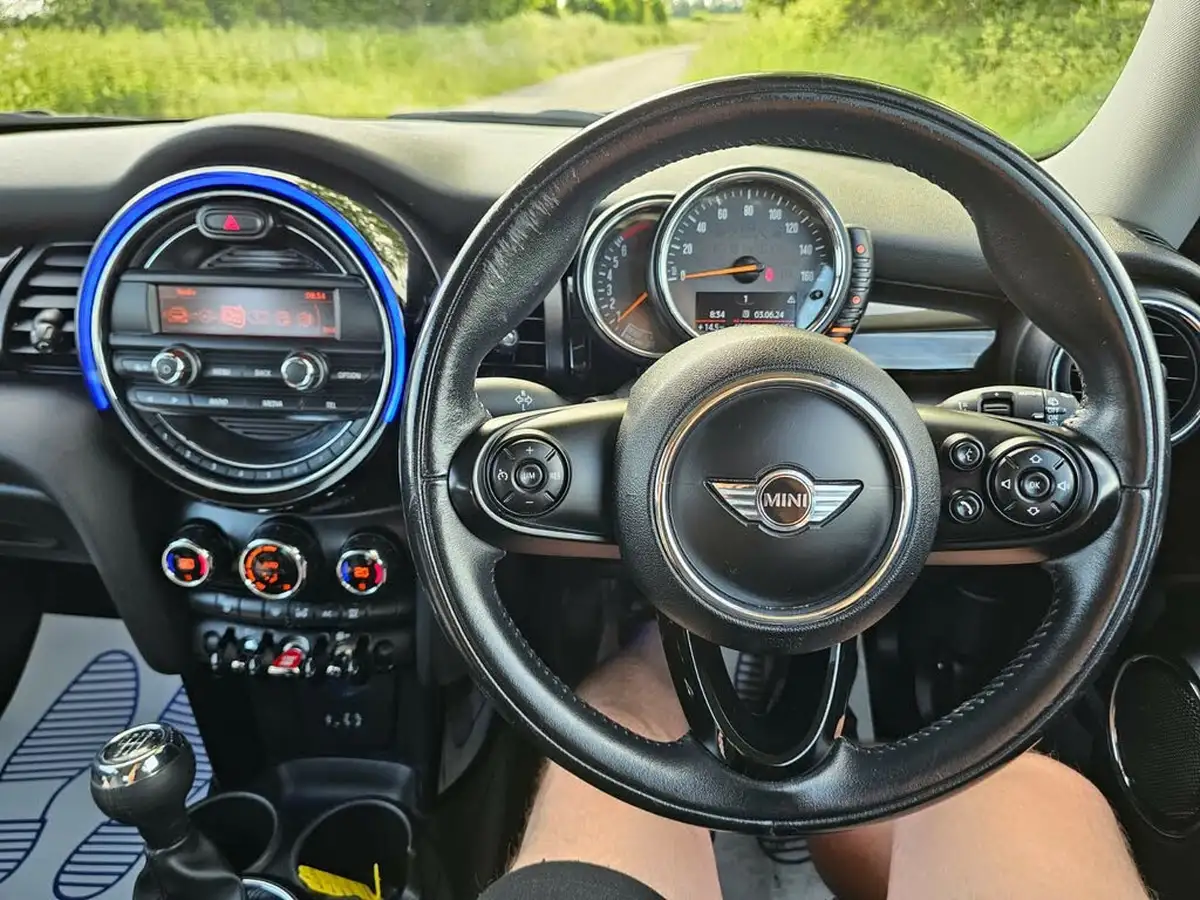 2015-mini-cooper-20-cooper-s-3d-big-18
