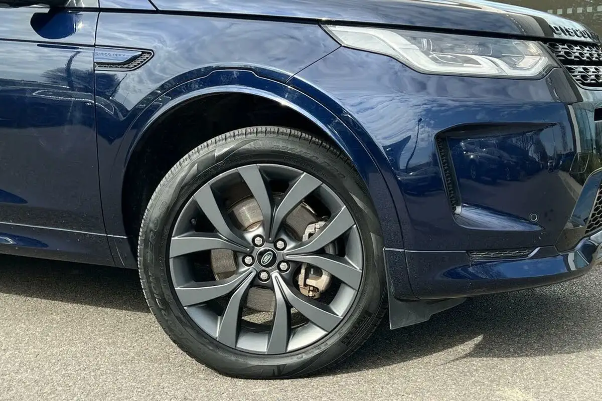 2022-land-rover-discovery-sport-20-d200-r-dynamic-se-big-7