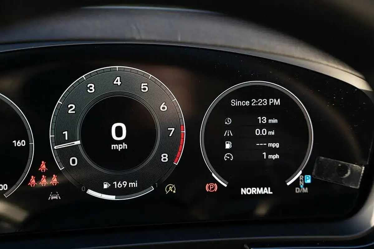2024-porsche-cayenne-40-v8-station-wagon-big-52
