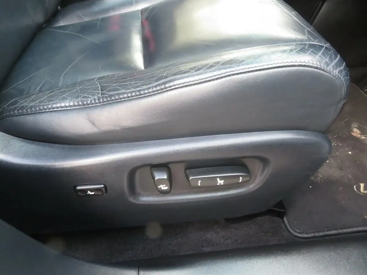 2011-lexus-rx-450h-35-se-i-4x4-big-23