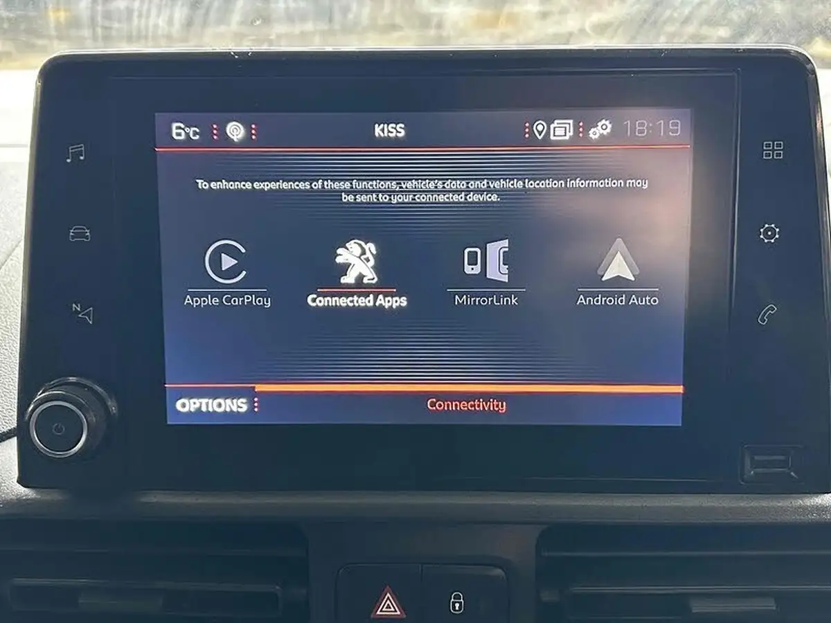 2019-peugeot-partner-16bluehdi-1000-professional-big-16