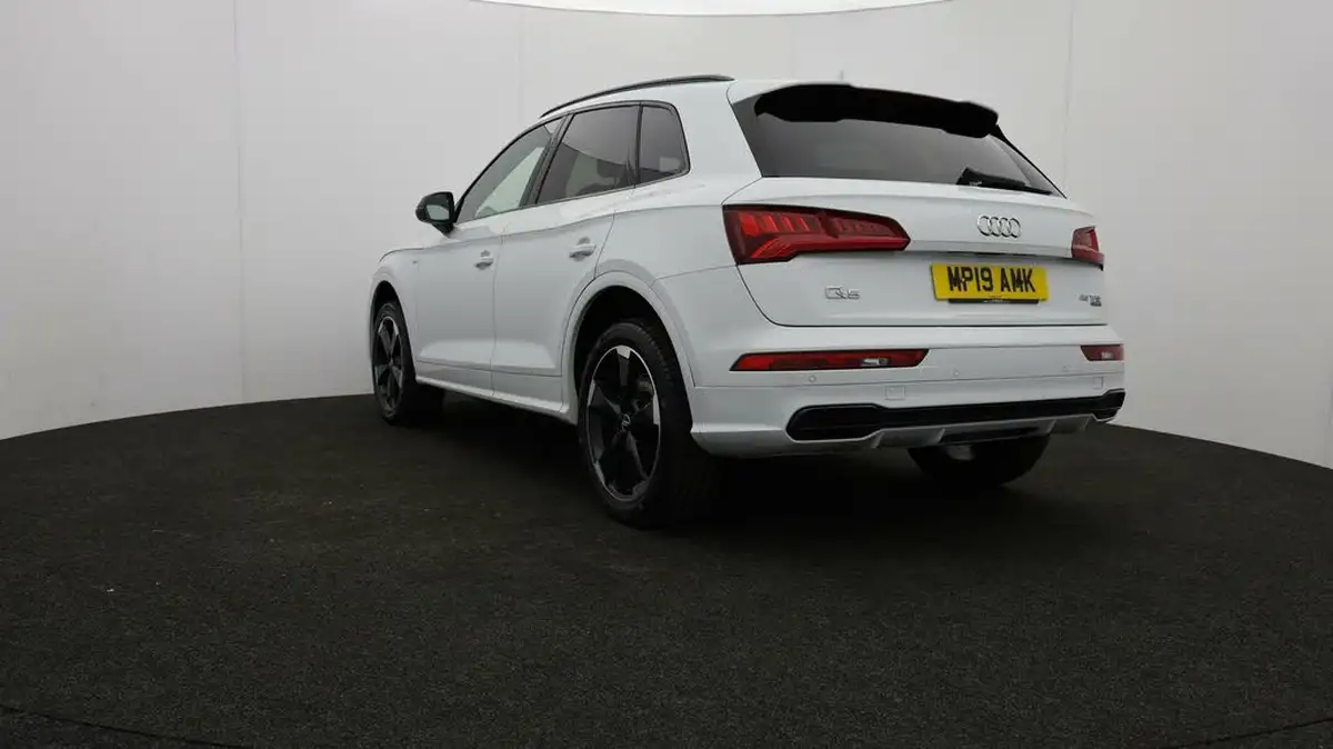 2019-audi-q5-20-45-tfsi-black-edition-big-76