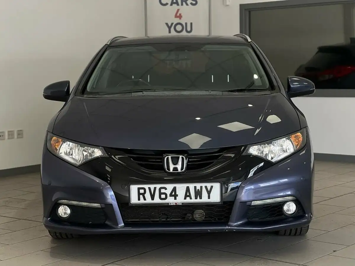 2015-honda-civic-16td-sr-tourer-big-1