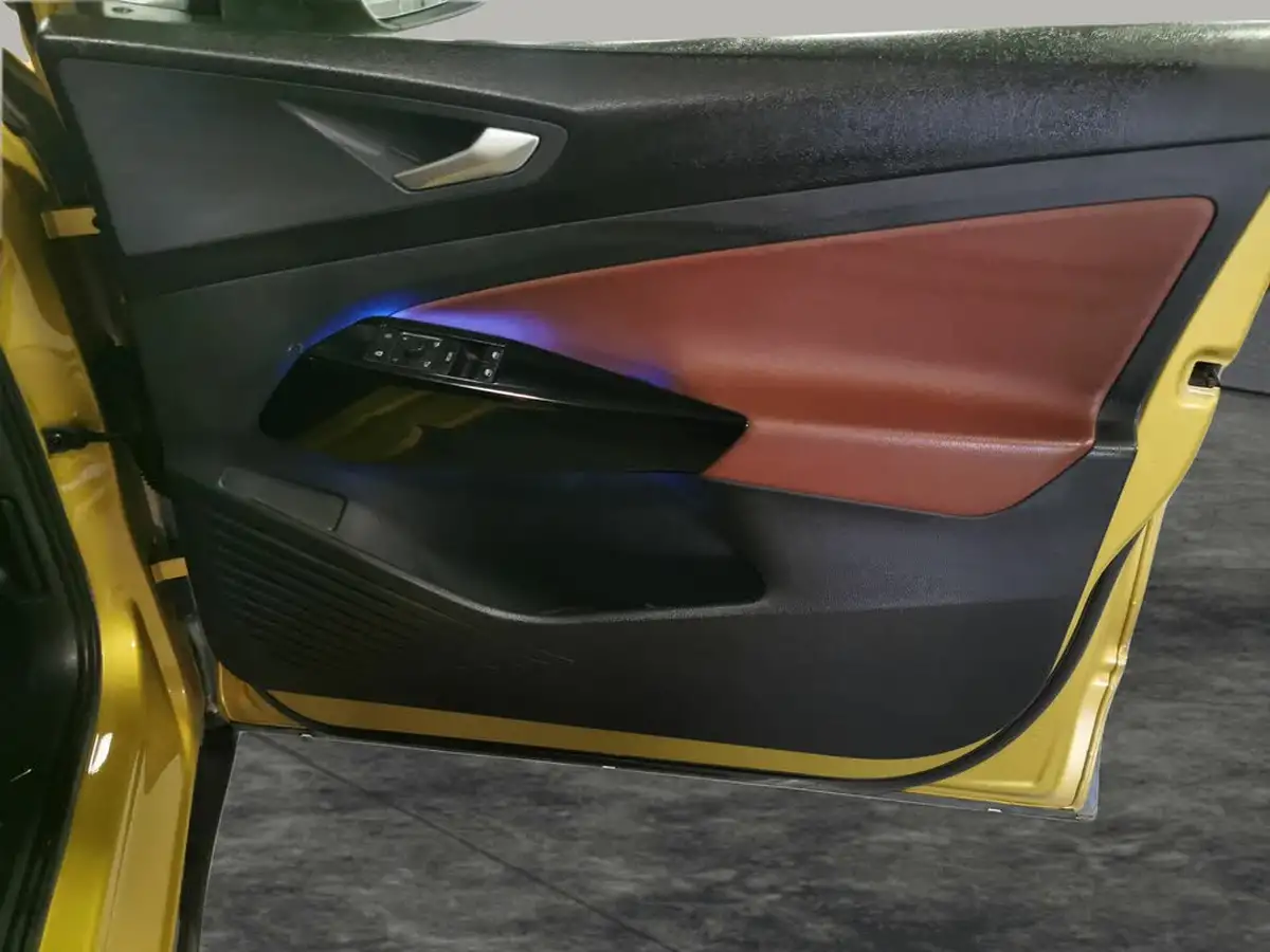 2021-volkswagen-id4-e-first-edition-big-37
