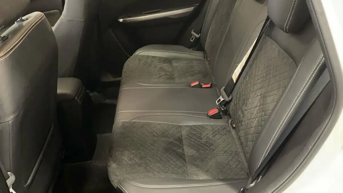 2019-suzuki-vitara-14-boosterjet-sz5-big-18