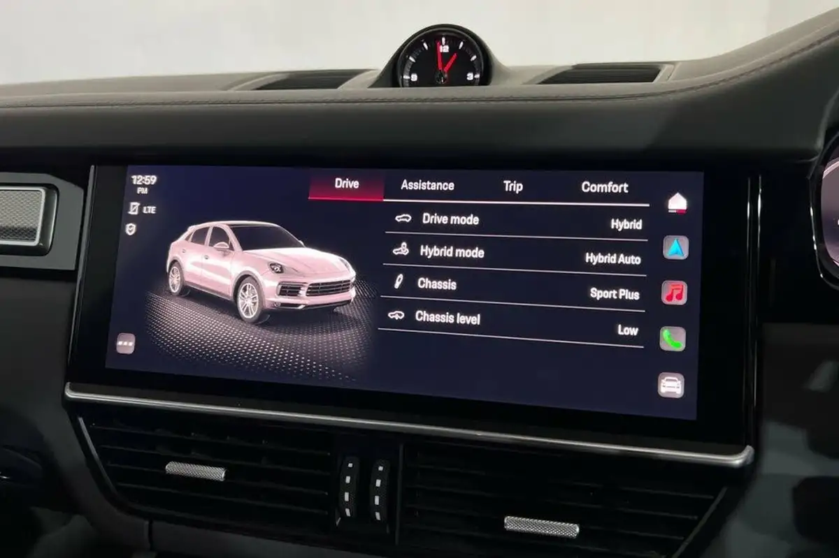 2022-porsche-cayenne-30-v6-e-hybrid-platinum-edition-340ps-coupe-big-34