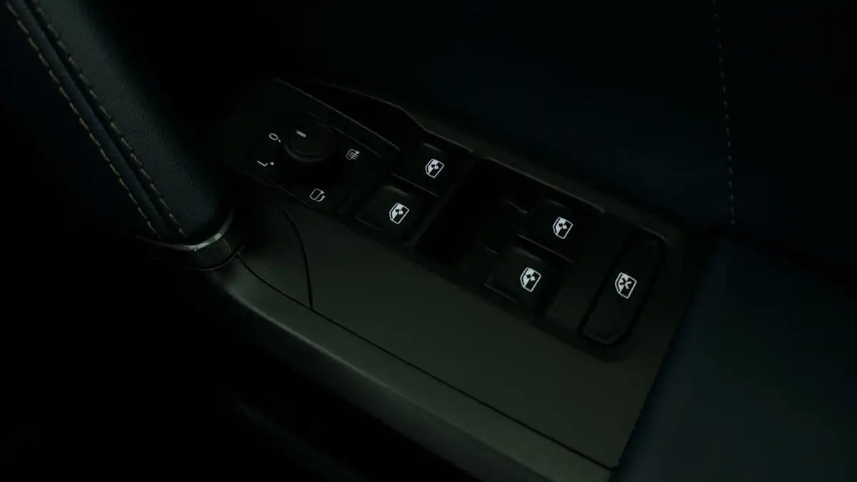 2023-cupra-formentor-14-e-hybrid-v2-big-20