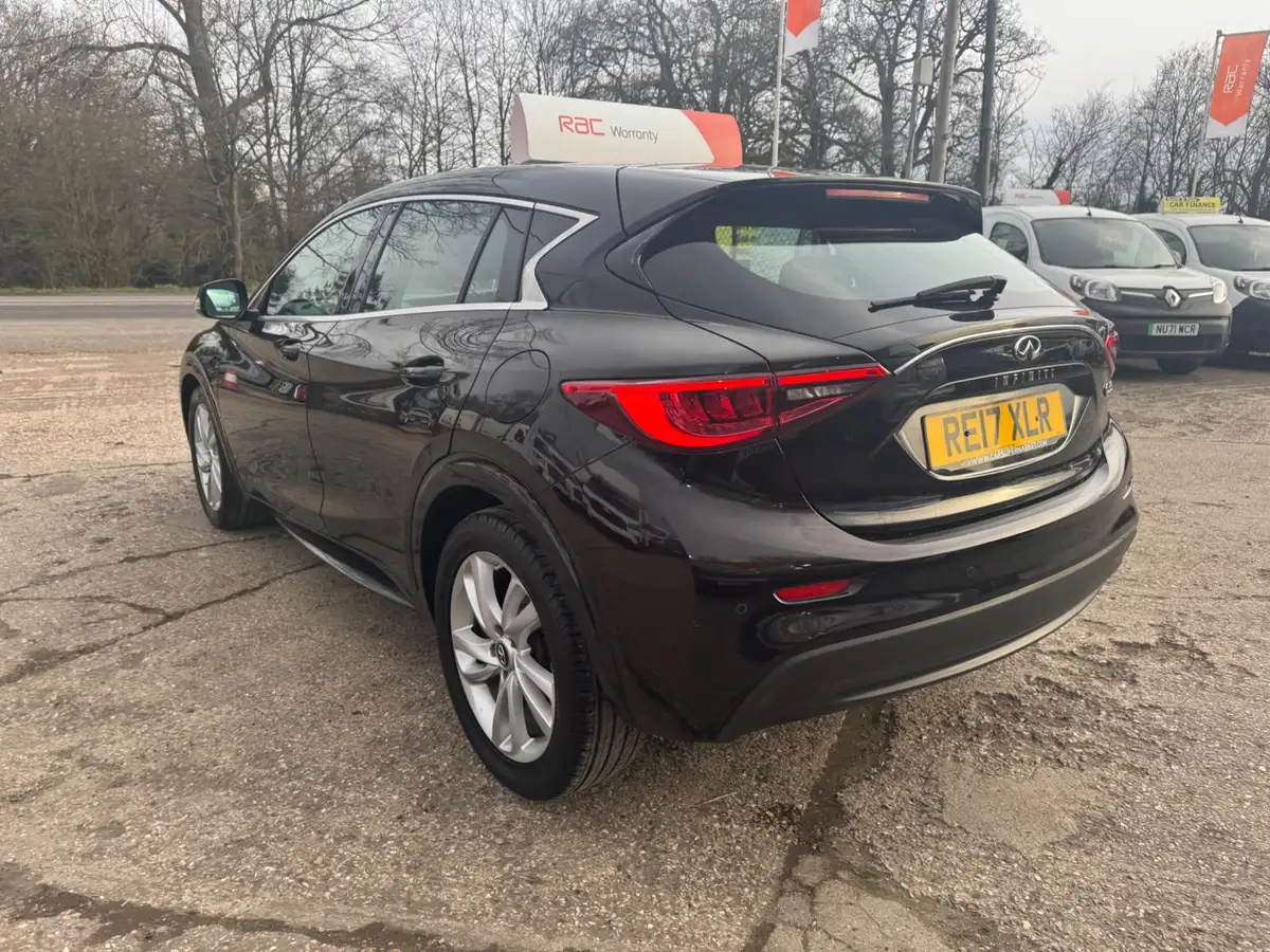 2017-infiniti-q30-16-se-122ps-business-pack-big-11