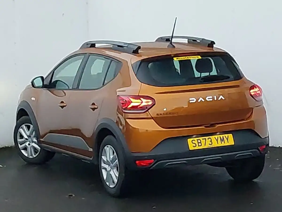 2023-dacia-sandero-stepway-10-tce-expression-90bhp-big-1