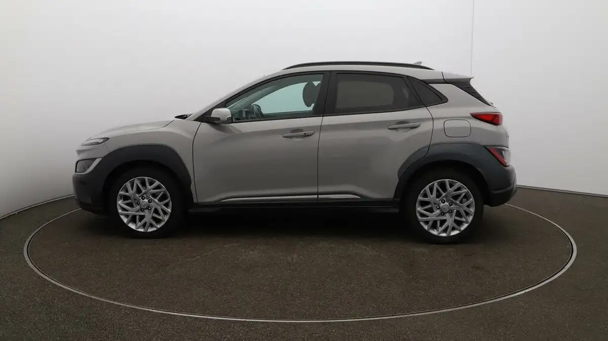 2022-hyundai-kona-16-gdi-premium-big-63