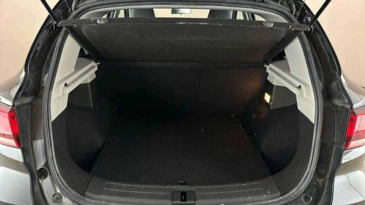 2022-mg-zs-suv-e-trophy-connect-ev-176ps-big-11