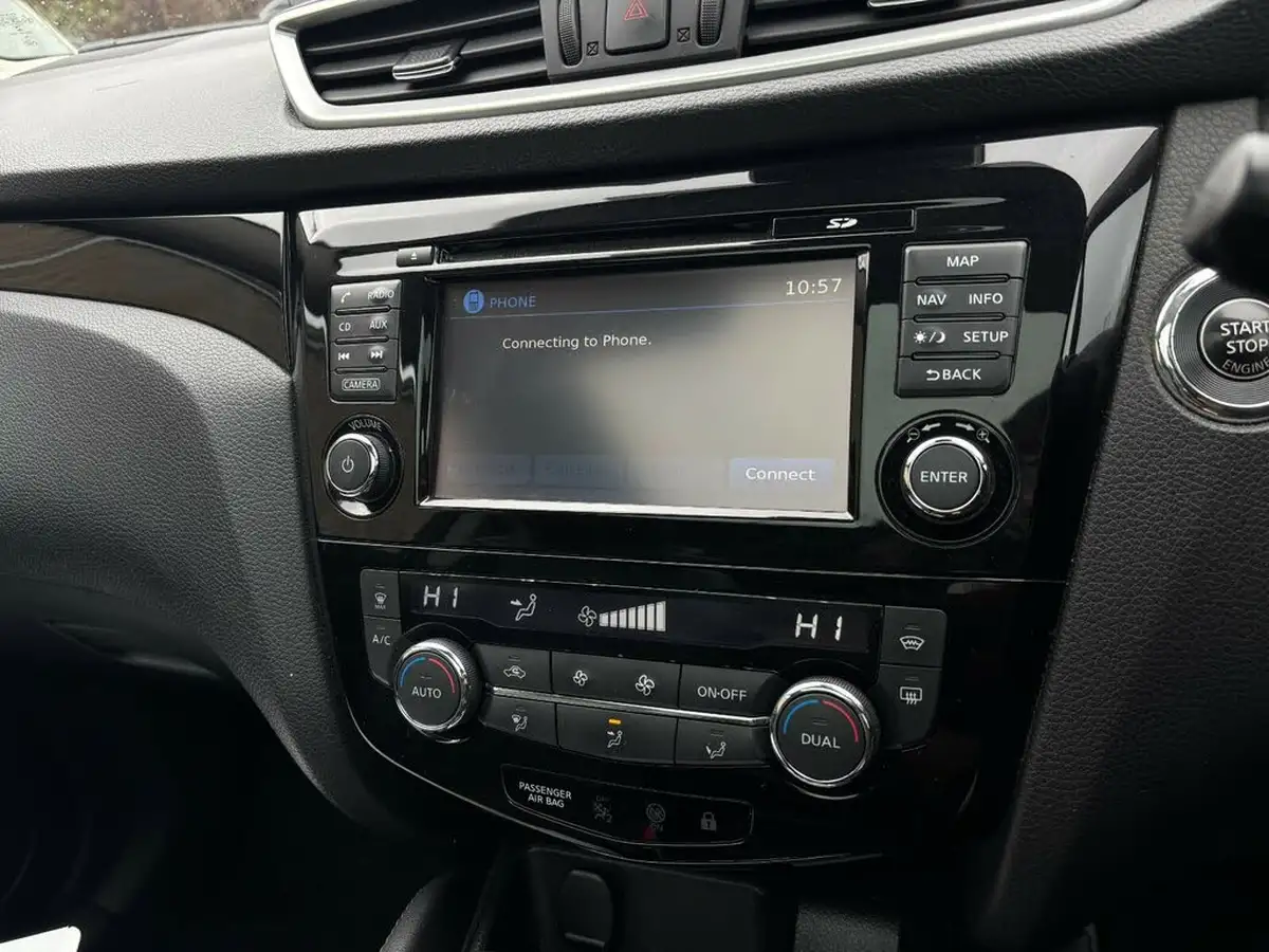 2017-nissan-qashqai-16dci-tekna-xtronic-cvt-big-36