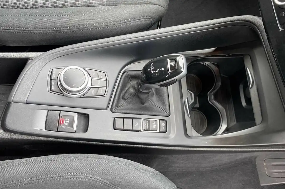2020-bmw-x1-20-sdrive20i-se-189bhp-big-7
