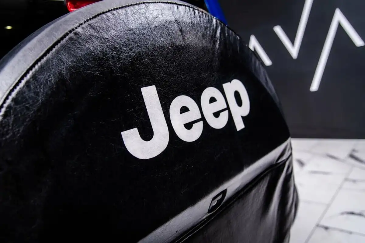 2019-jeep-wrangler-20-gme-sahara-hard-5d-big-38