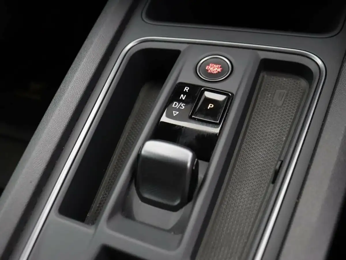 2022-cupra-formentor-14-e-hybrid-vz1-big-29